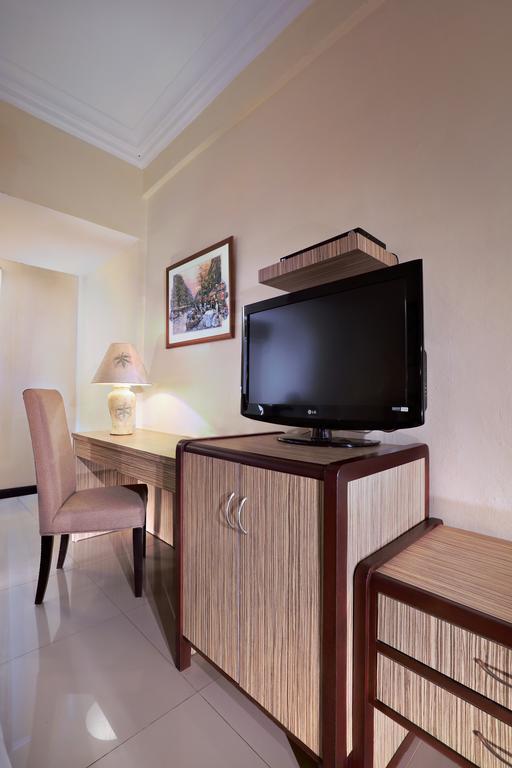 Aston Karimun City Hotel Tanjung Balai Karimun Quarto foto